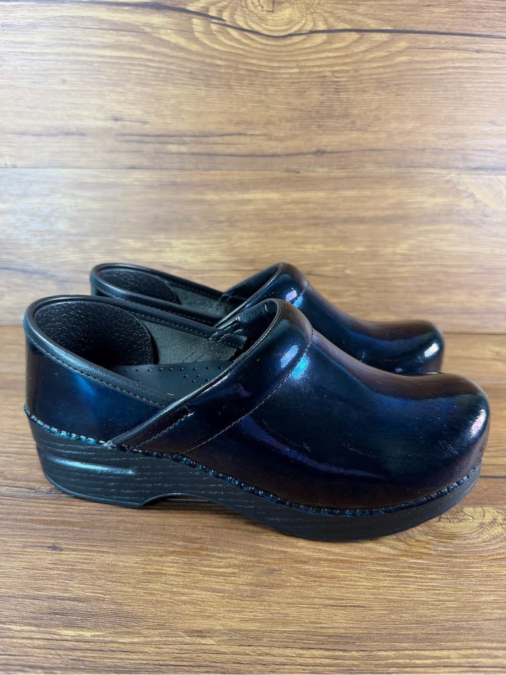 DANSKO Blue Holographic Slip-On Clogs Women’s Size 6.5 (37) Shoes